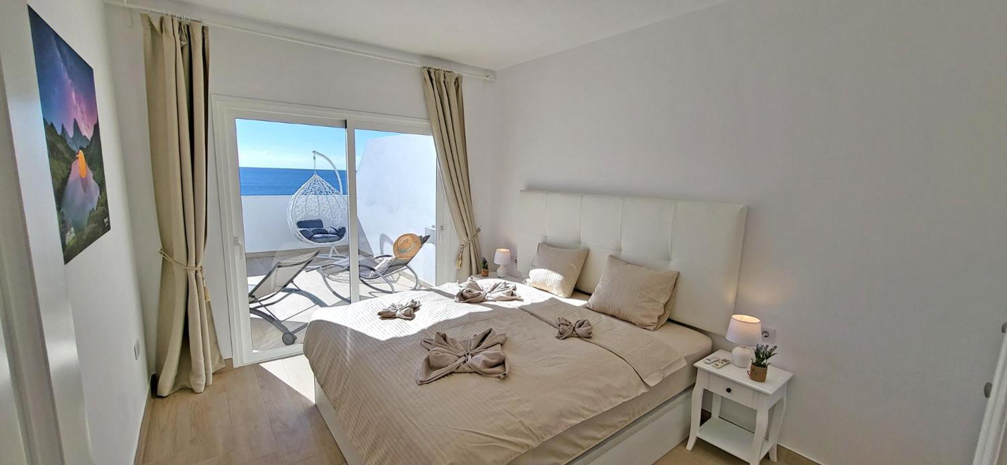 Ocean Sounds 2 Apartment *